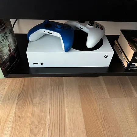 아파트 Two Bedroom Sea View Sauna Warm Stable Charging 오울루