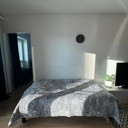 Two Bedroom Sea View Sauna Warm Stable Charging