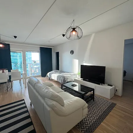 아파트 Two Bedroom Sea View Sauna Warm Stable Charging *