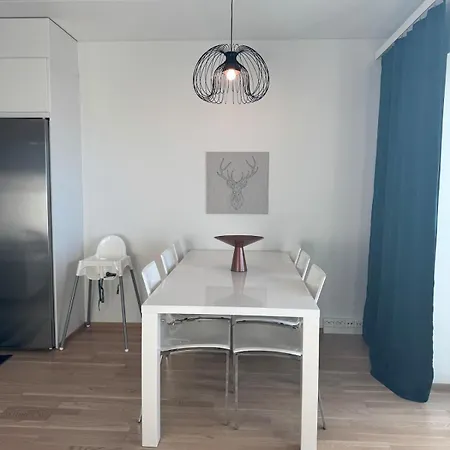 Two Bedroom Sea View Sauna Warm Stable Charging 오울루